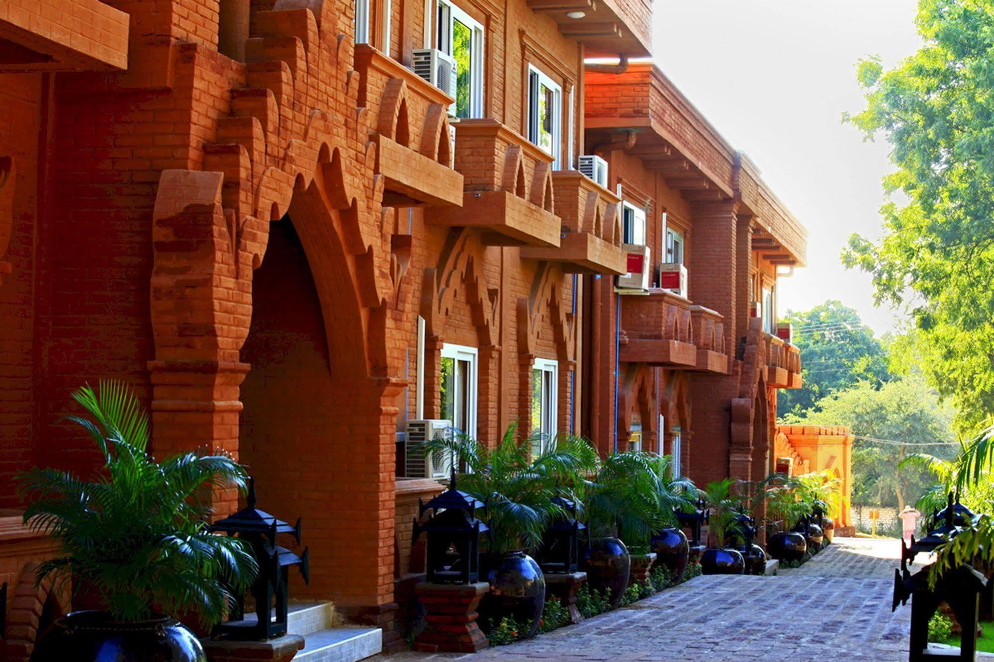 Sincere Smile Bagan 3*